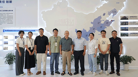 產(chǎn)學研共譜AI交響,！西安電子科技大學計算機科學與技術學院黨委書記李青山一行蒞臨恒遠科技參觀交流